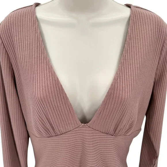 Red By BKE Womens Mauve Deep V-Neck Fitted Ribbed Long Sleeve Top Size Large - Picture 2 of 8